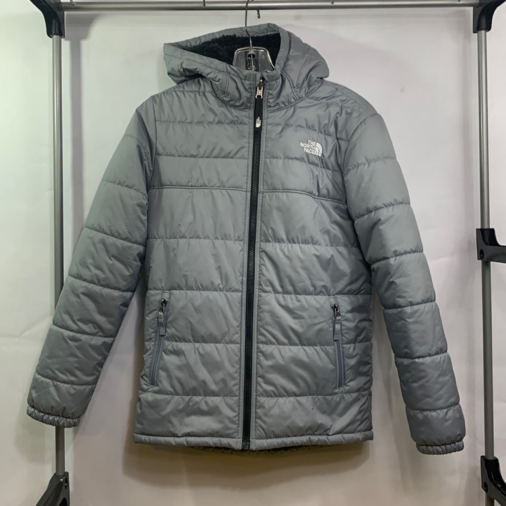 The North Face youth (L) reversible puffer jacket